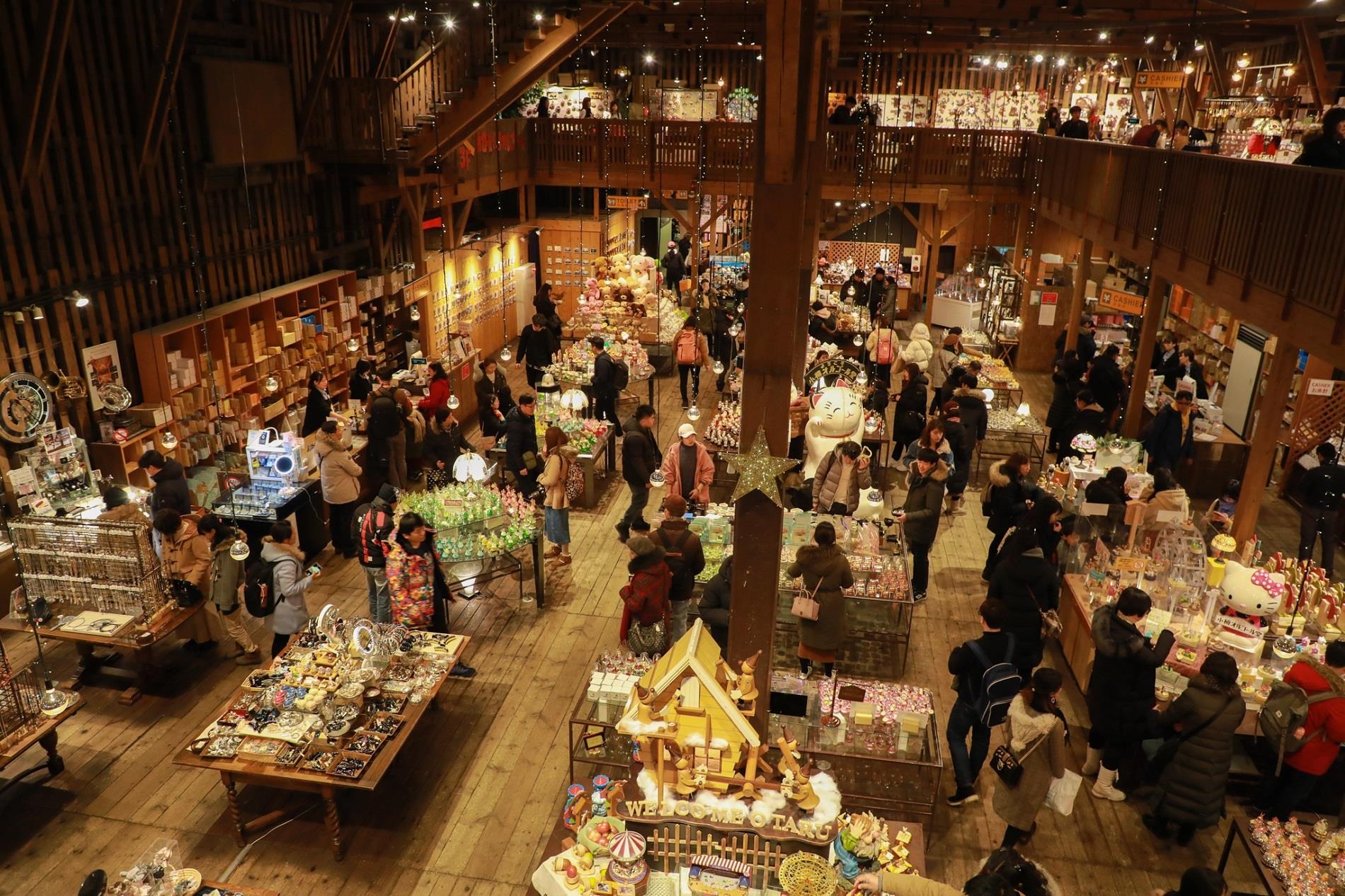 Cong ty Discover The World anh 8