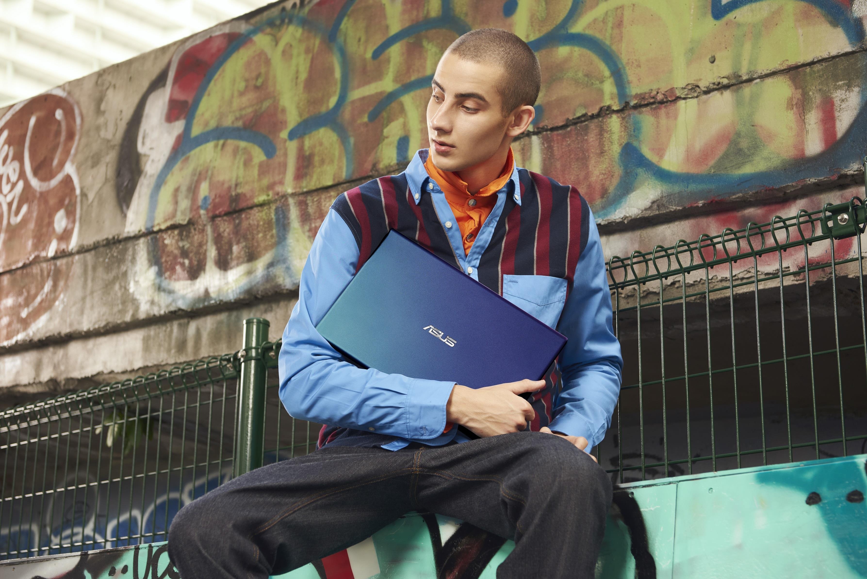 Tin do thoi trang me cong nghe nen tham khao dong ultrabook nay hinh anh