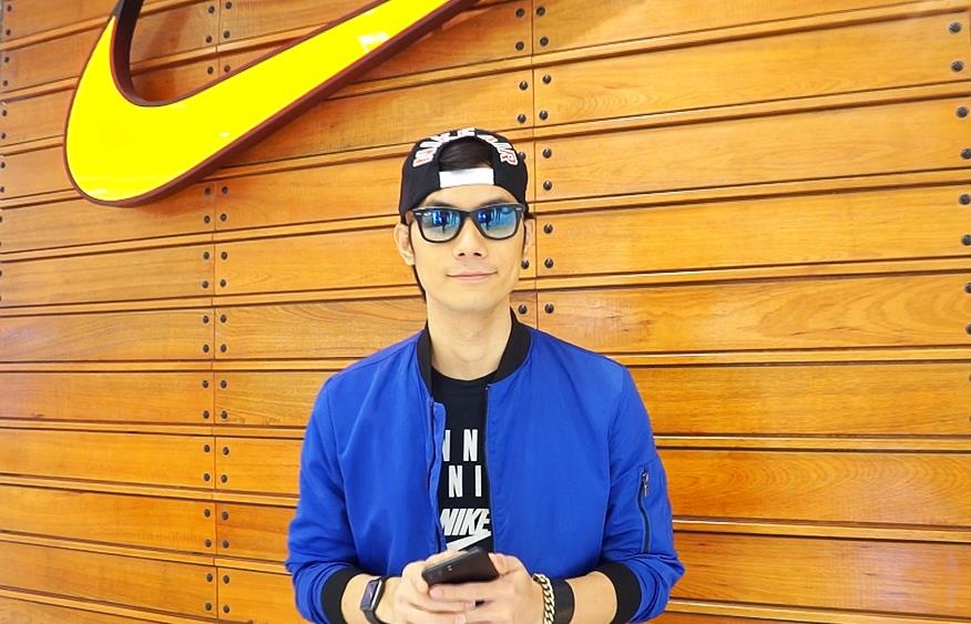 Aim Da Max - cu bat tay cua cong nghe hien dai va huyen thoai sneakers hinh anh