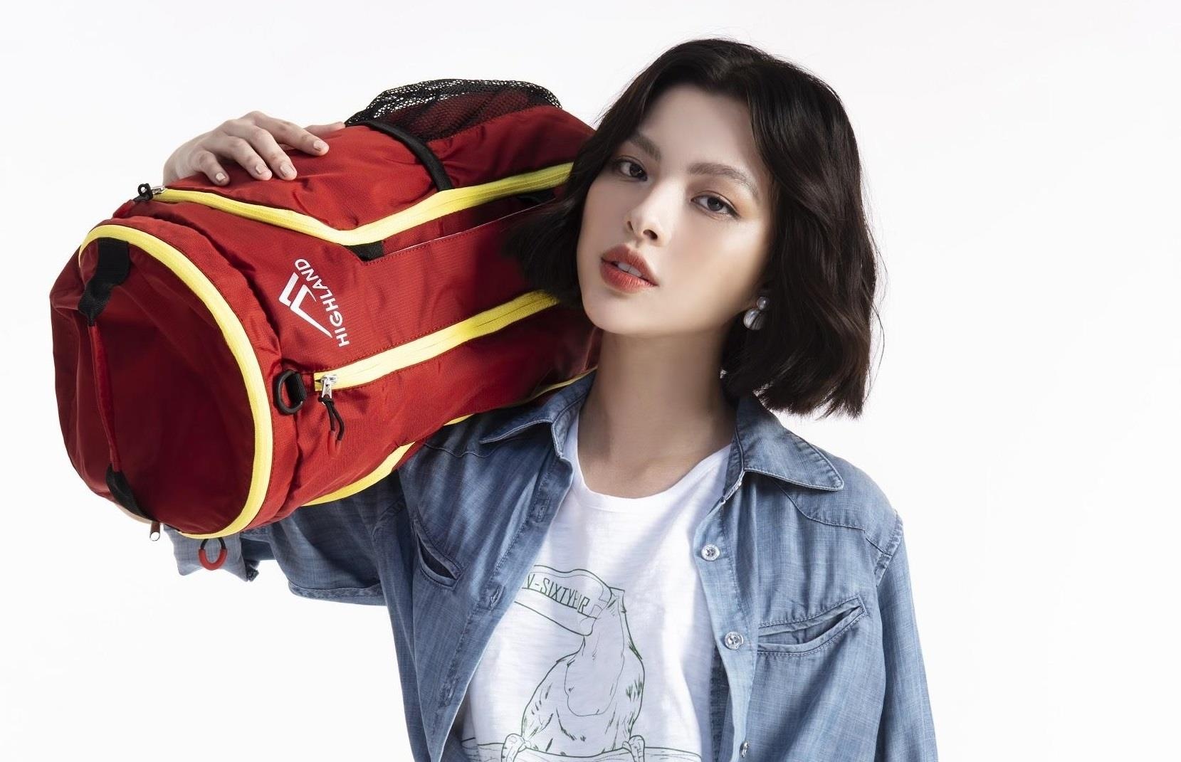 Thuong hieu hanh ly Lug 'chao san' voi dinh vi moi hinh anh