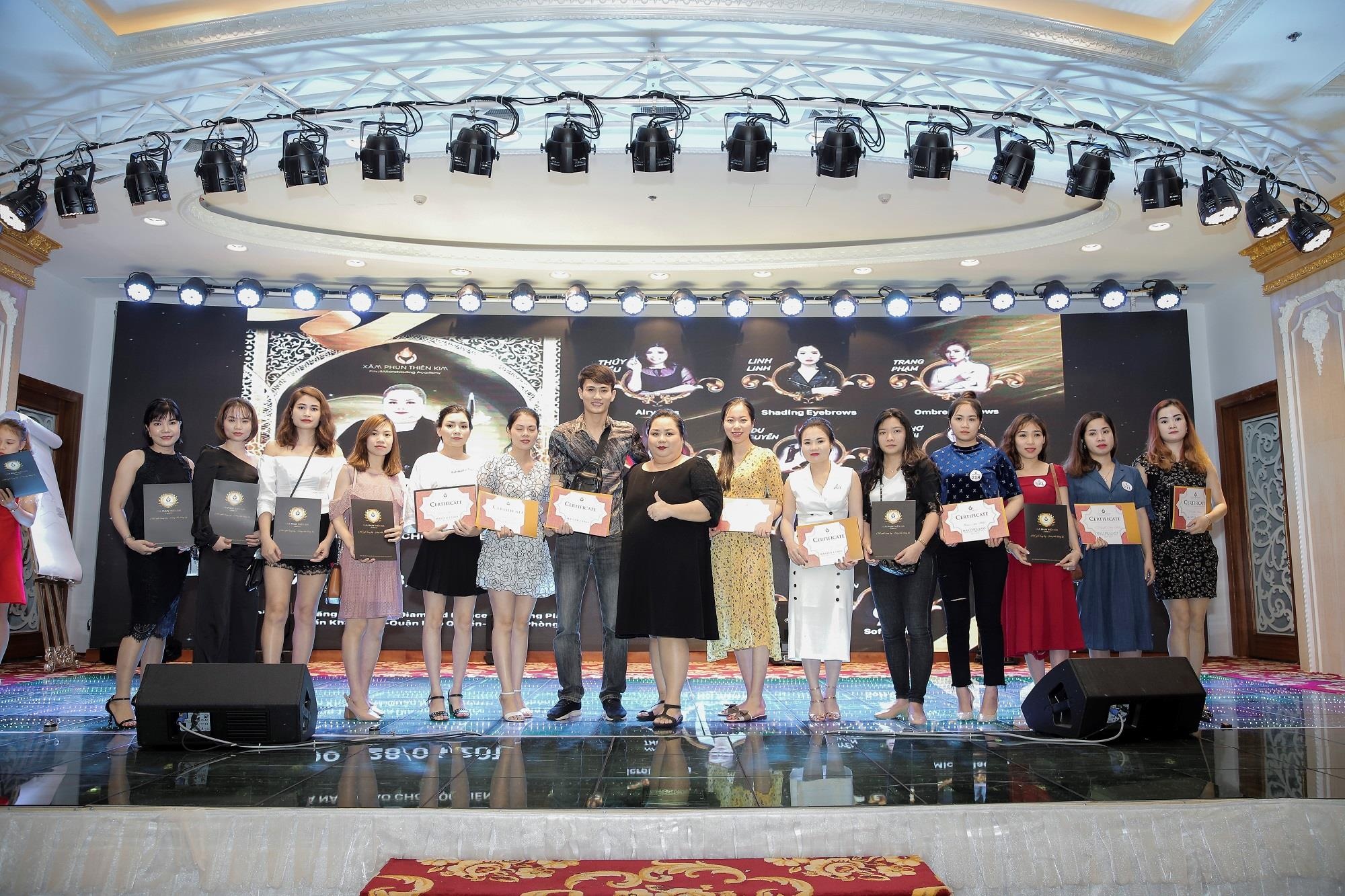 Xam Phun Thien Kim Academy anh 3