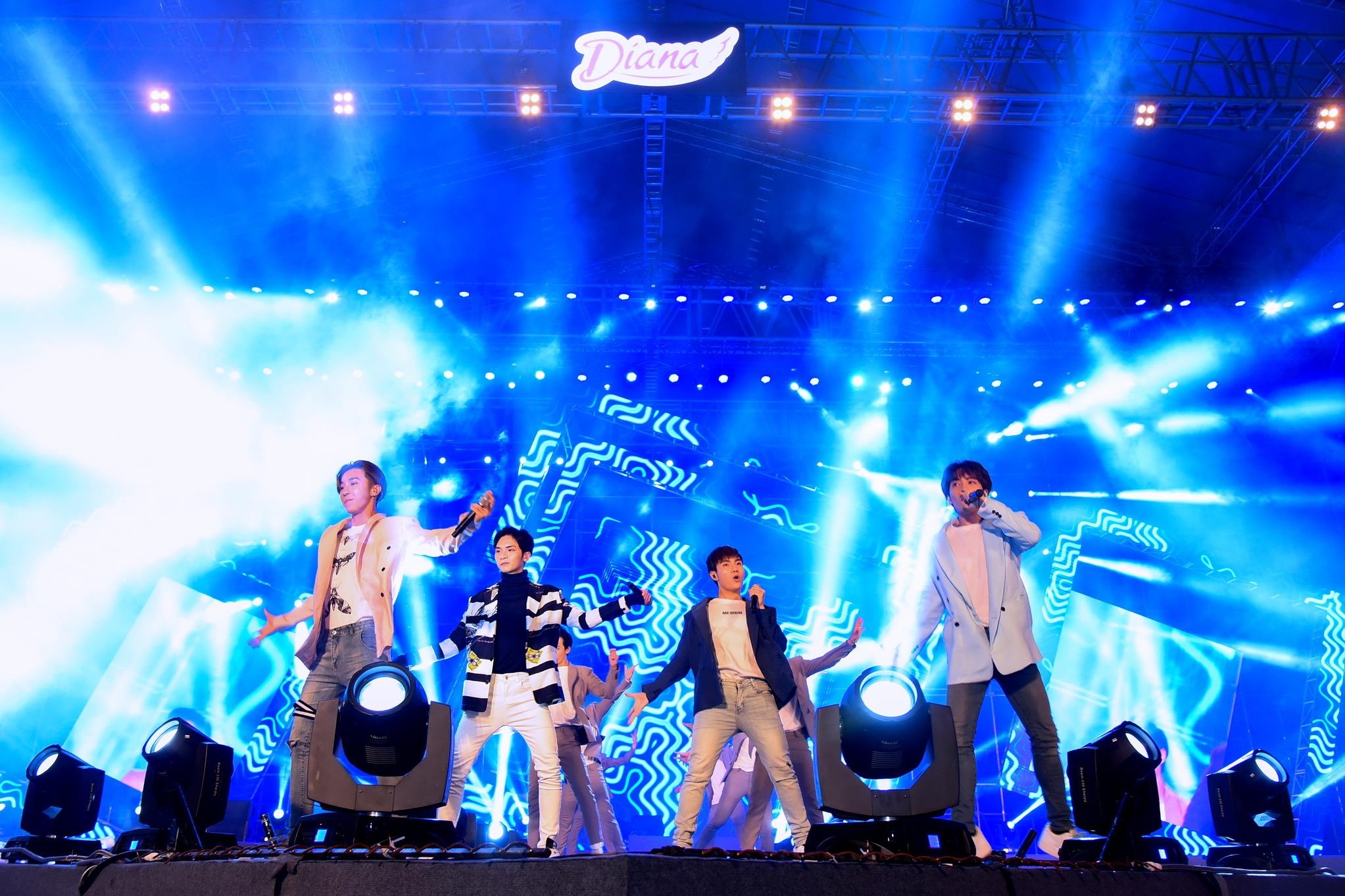 Diana,  Son Tung,  Monstar anh 3