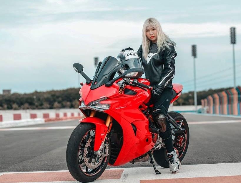 Nghe thuat hoa de tai dua xe vao web drama 'Ready to race' hinh anh