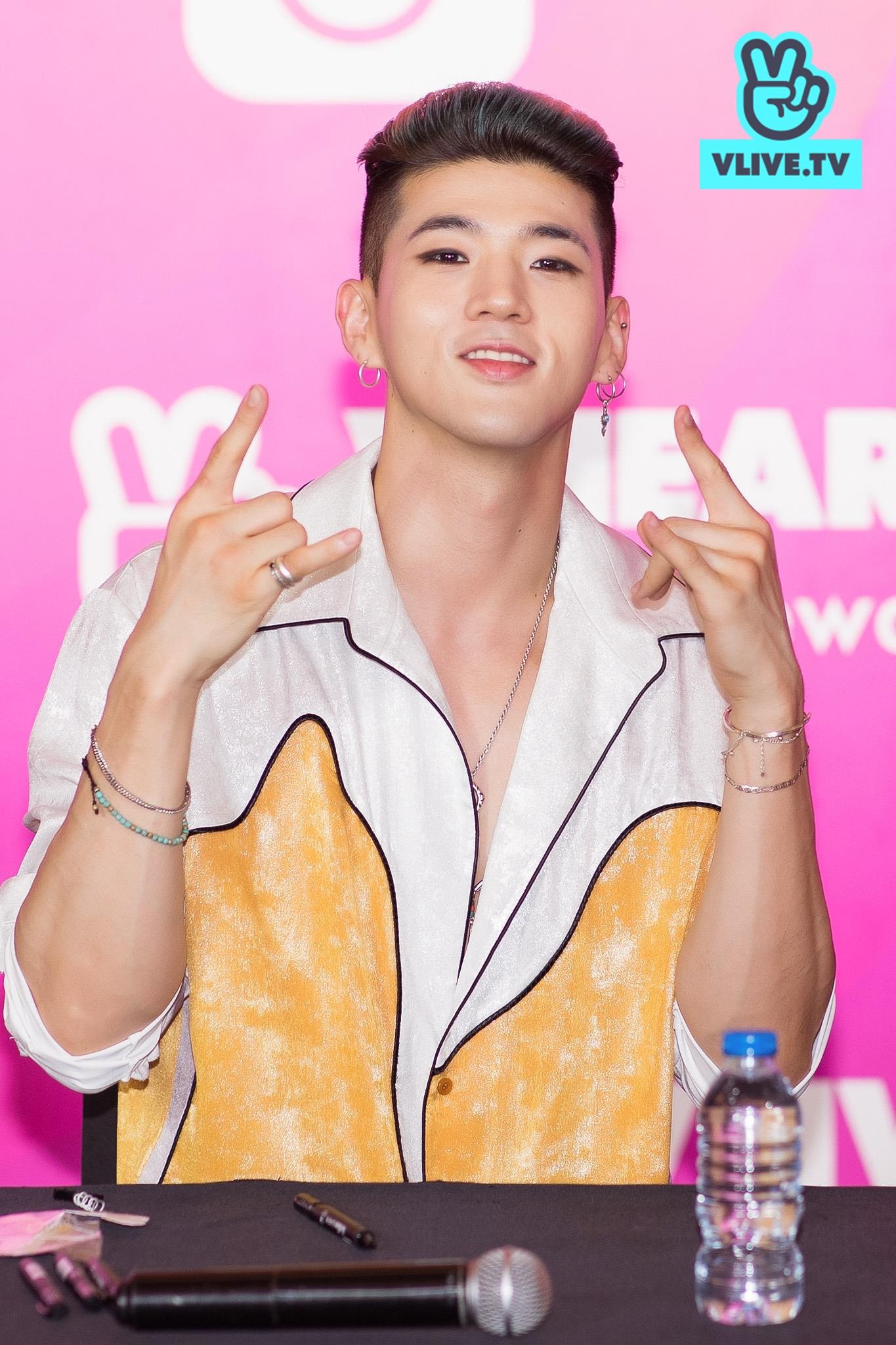 dem nhac Viet - Han la Ha Sung Woon va KARD anh 12