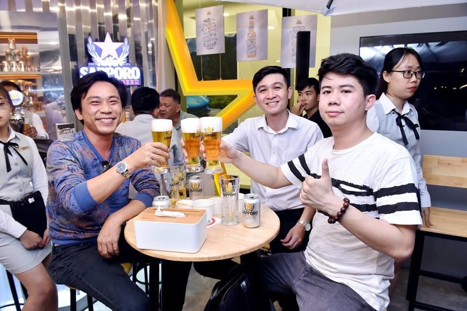 Ghi dau cuoc vui bang chat men em dam trong Sapporo hinh anh