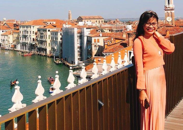 Bo tui bi quyet du lich chau Au tiet kiem cho nguoi tre hinh anh