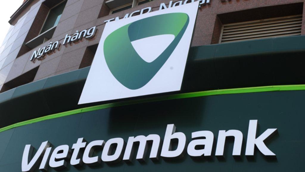 Vietcombank ket hop Napas trien khai the chip noi dia tai Viet Nam hinh anh