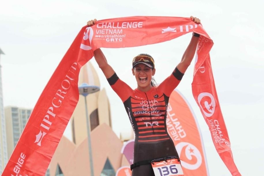 Trai nghiem the thao ba mon phoi hop tai Nha Trang he nay hinh anh