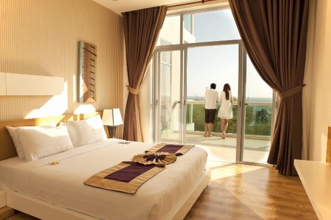 Doi gio mua he voi trai nghiem nghi duong 'Sea front living' hinh anh