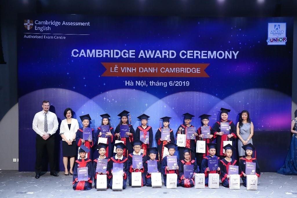 Apollo English Vinh danh hoc vien Anh ngu dat chung chi Cambridge hinh anh