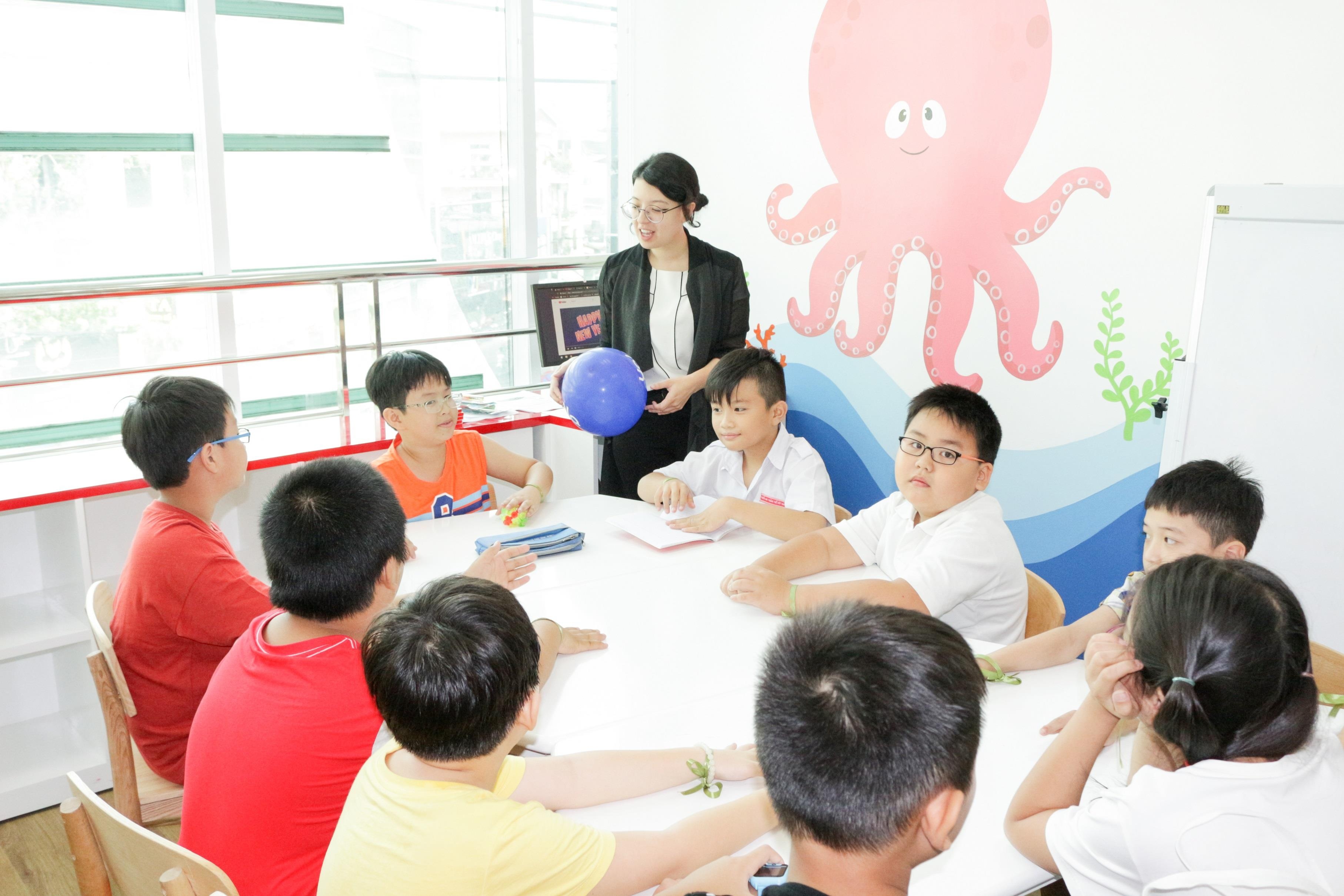 Nhan nhieu uu dai lon khi dang ky khoa he tai Yola Tran Nao hinh anh