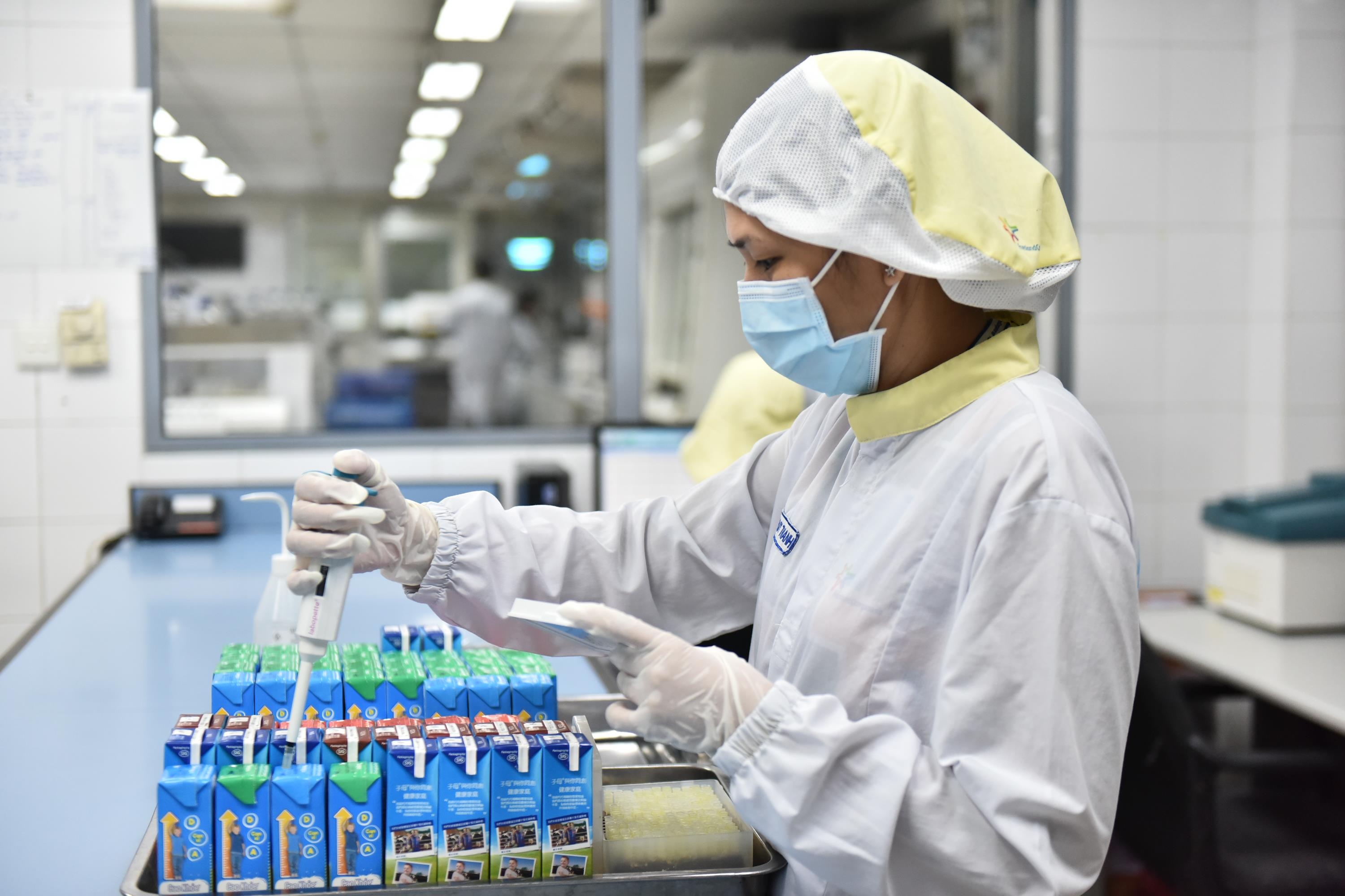 Cô Gái Hà Lan ảnh 9 Co Gai Ha Lan anh 9