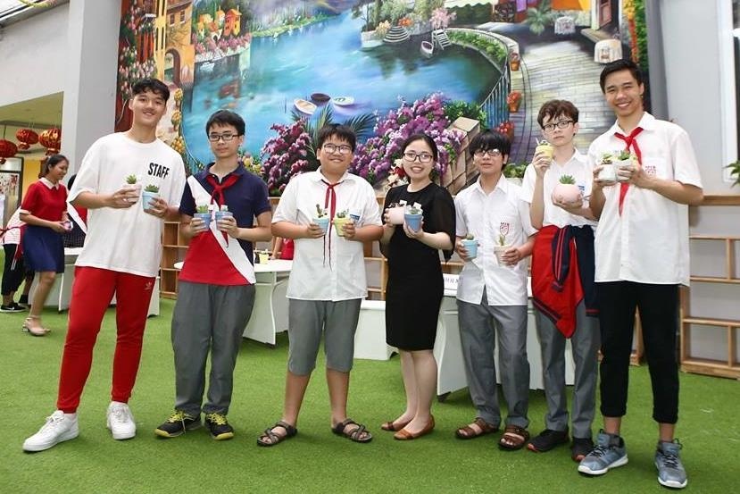 'Hanh phuc va su tien bo cua hoc sinh la su menh cao nhat cua MIS' hinh anh