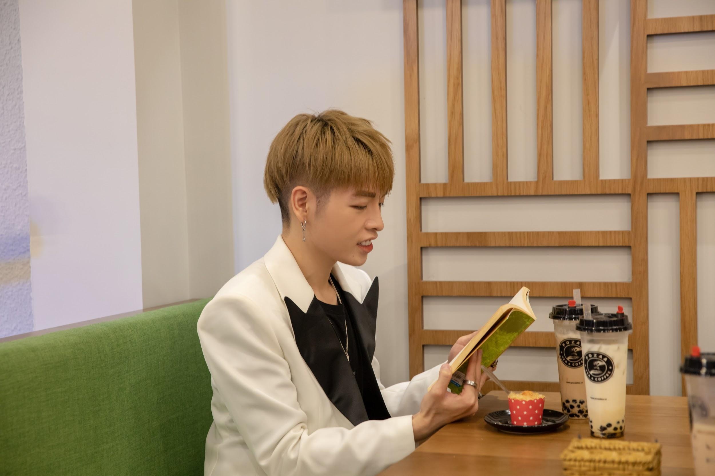 Duc Phuc chia se ve diem dung chan yeu thich sau nhung khi luu dien hinh anh