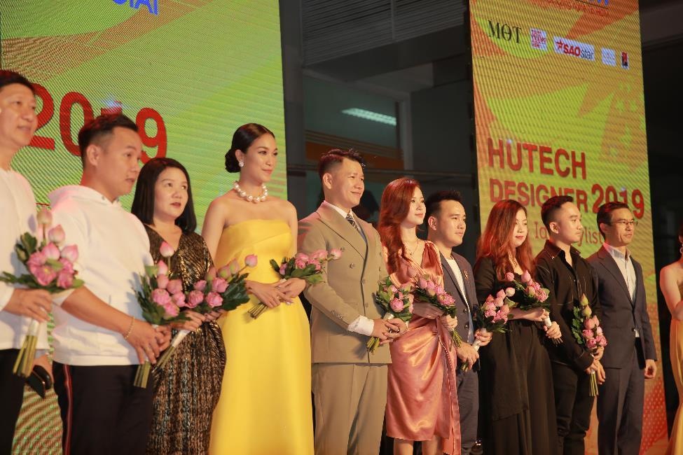 Hutech  ảnh 2 Hutech anh 2