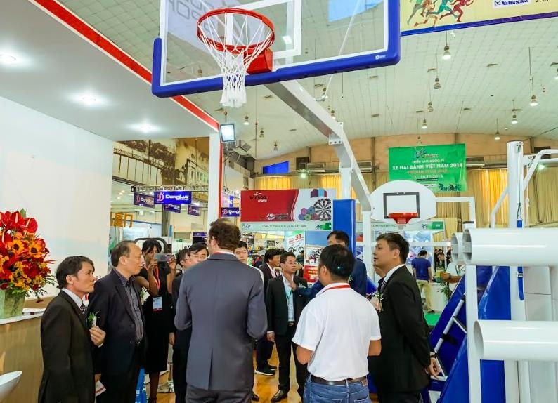 Trien lam the thao va xe hai banh se dien ra vao thang 11 tai Ha Noi hinh anh