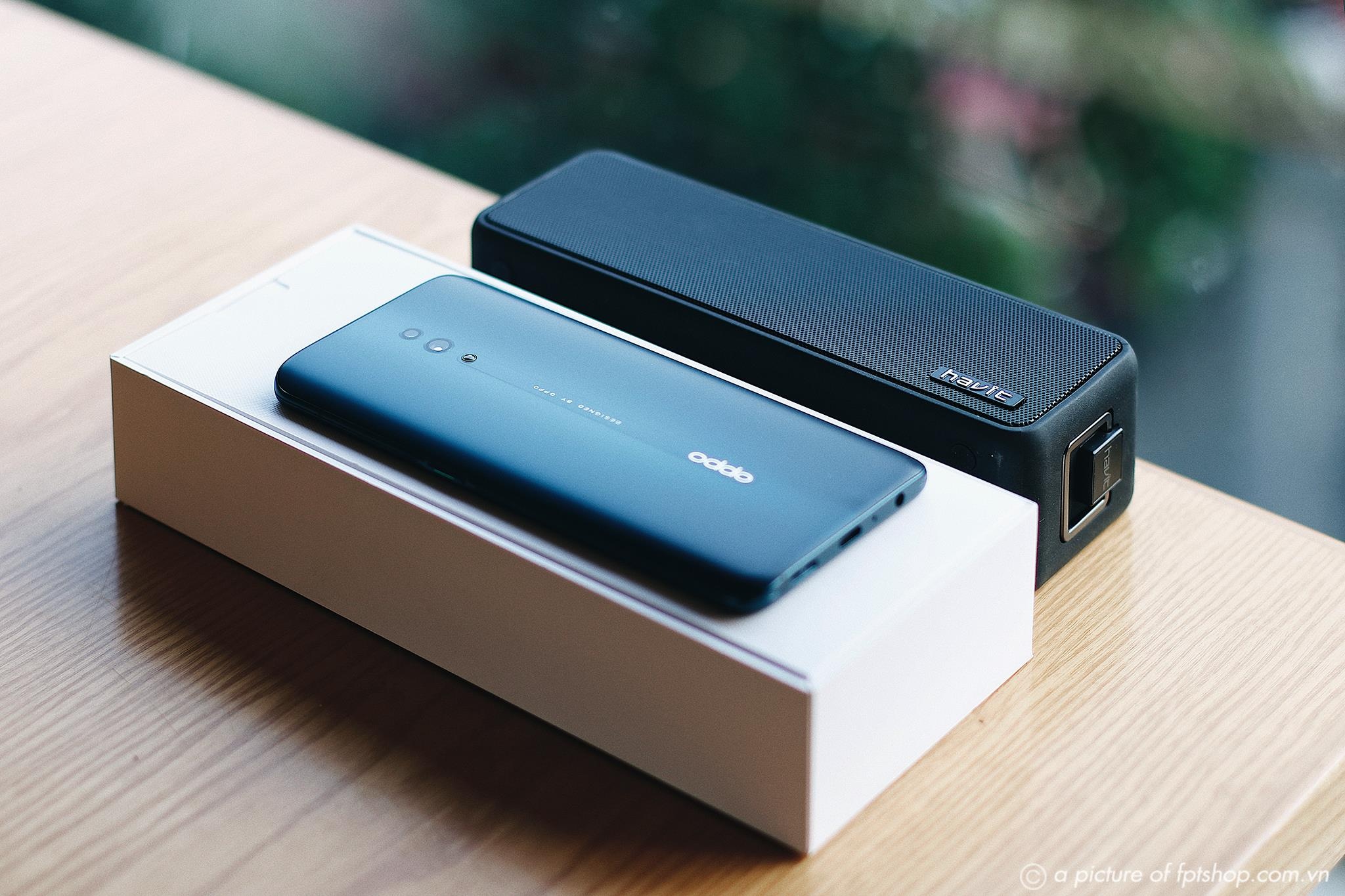 Oppo Reno FPT Shop anh 1