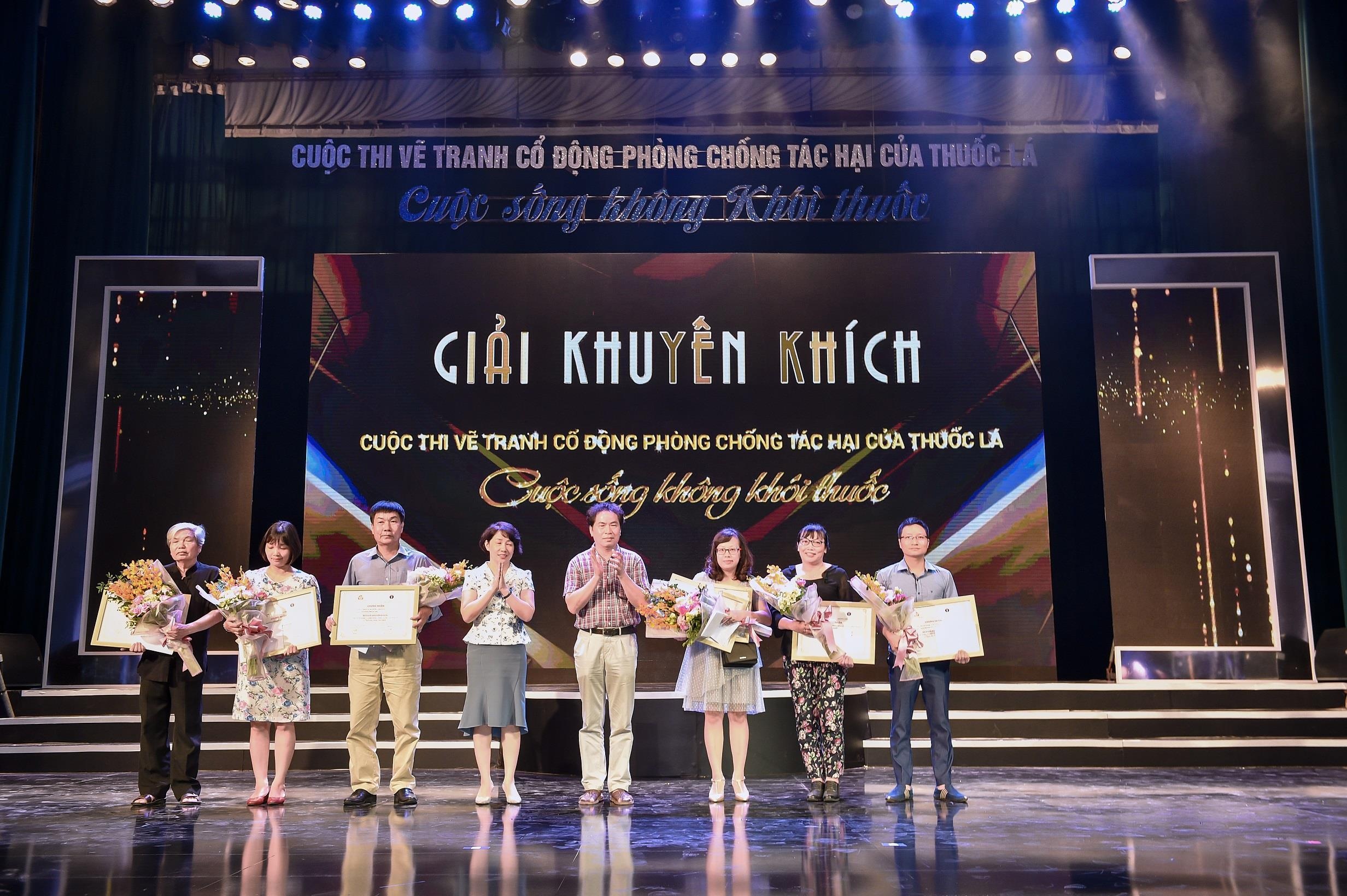 Quỹ Phòng, chống tác hại của thuốc lá ảnh 5 Quy Phong, chong tac hai cua thuoc la anh 5