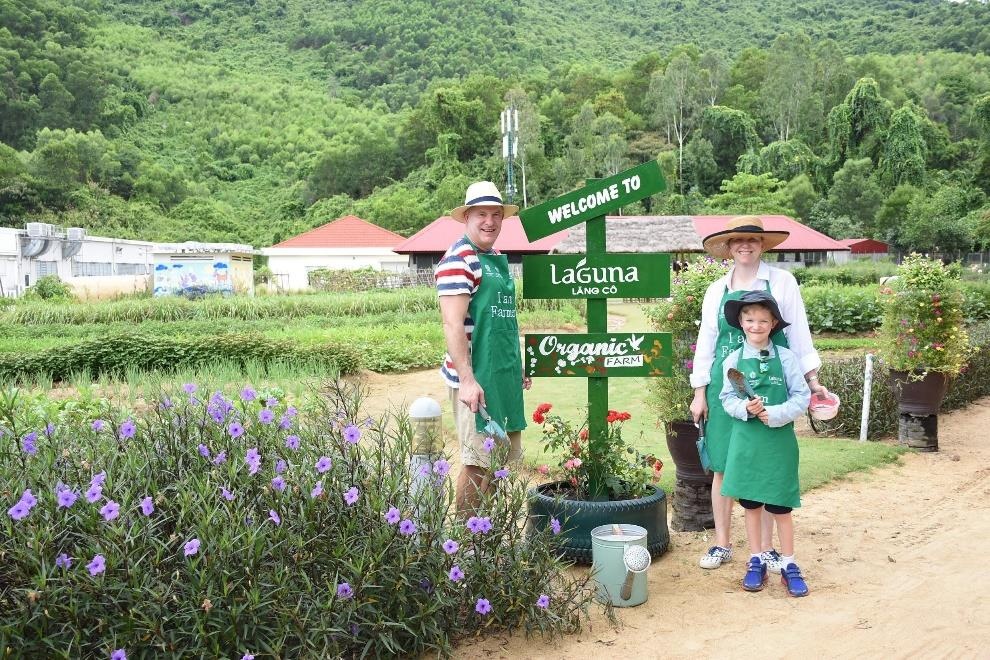 Laguna Lang Co anh 5