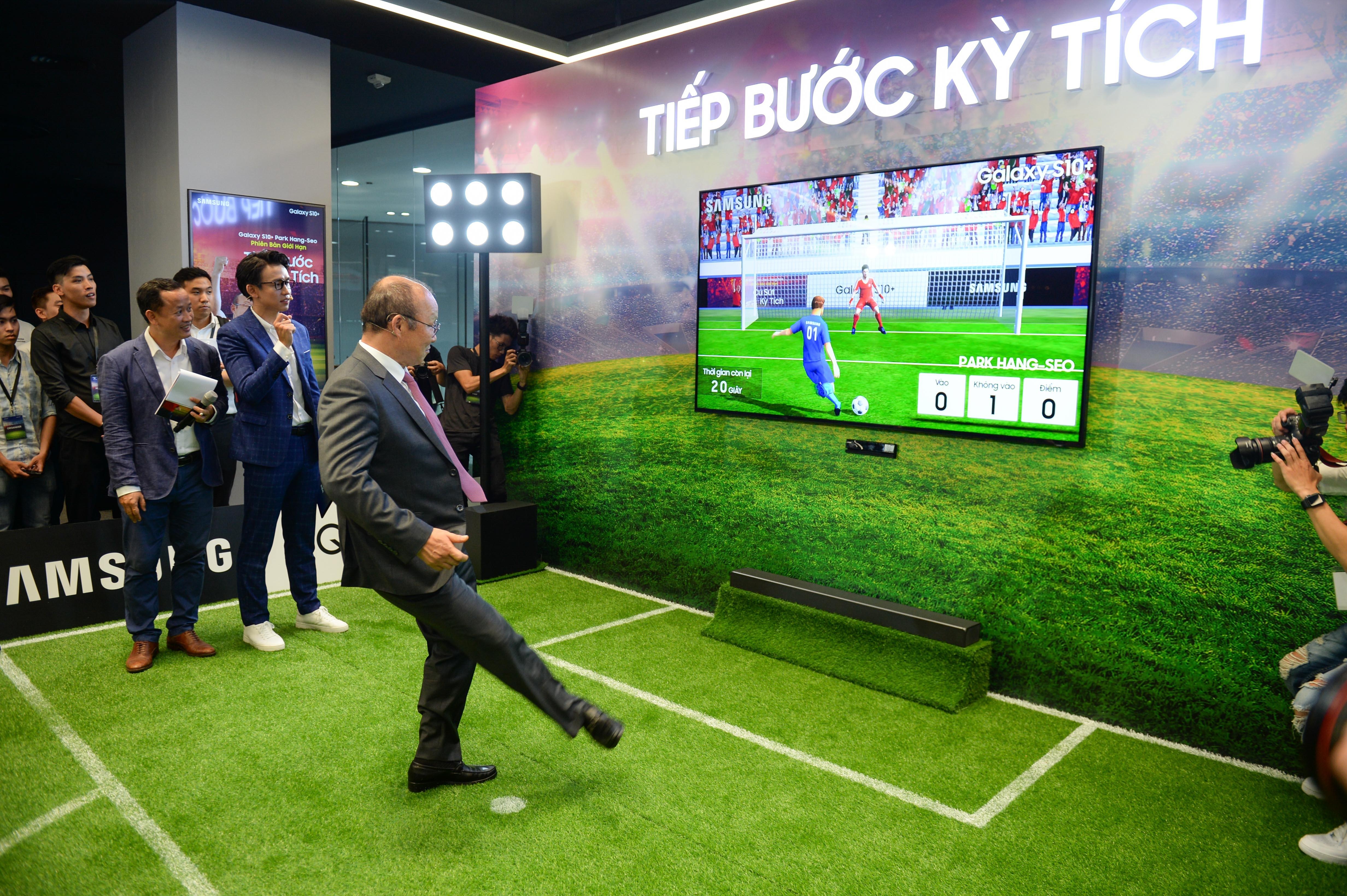 samsung,  TV QLED 8K,  Park Hang-seo anh 4