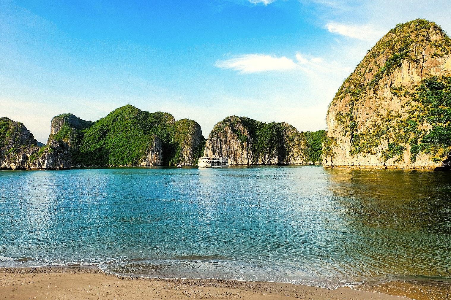 Du thuyen Indochine anh 2