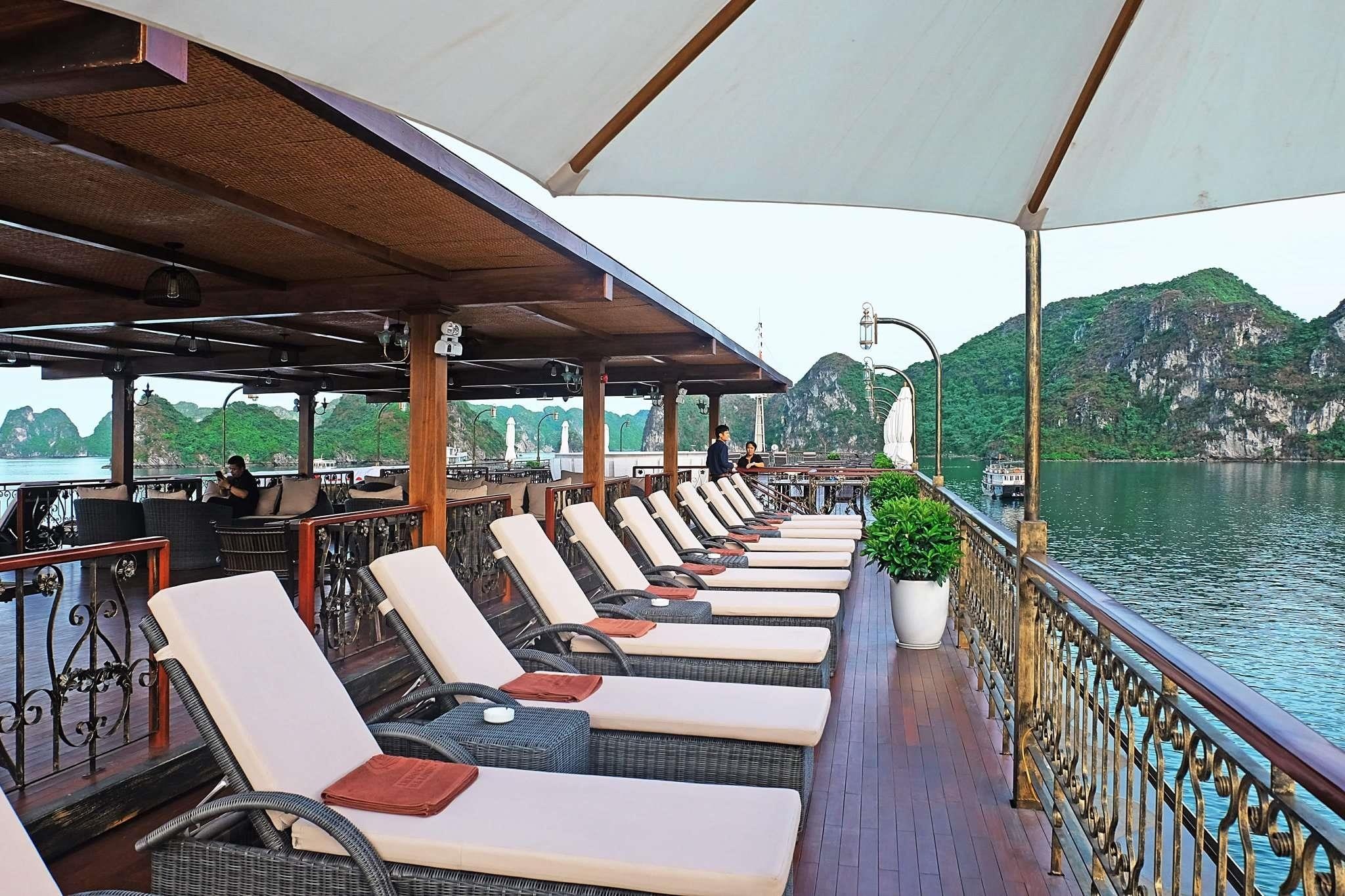 Du thuyen Indochine anh 5