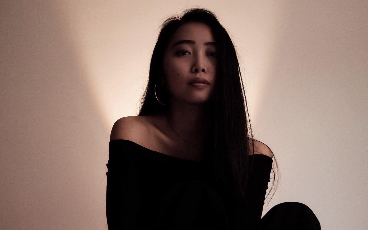 Vuot qua nhieu hit-maker, ‘Nhac cua Trang’ vao top 33 zingchart hinh anh