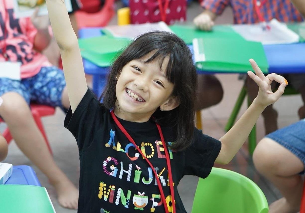 Trai nghiem mot ngay lam hoc vien nhi lop tieng Anh he VUS hinh anh