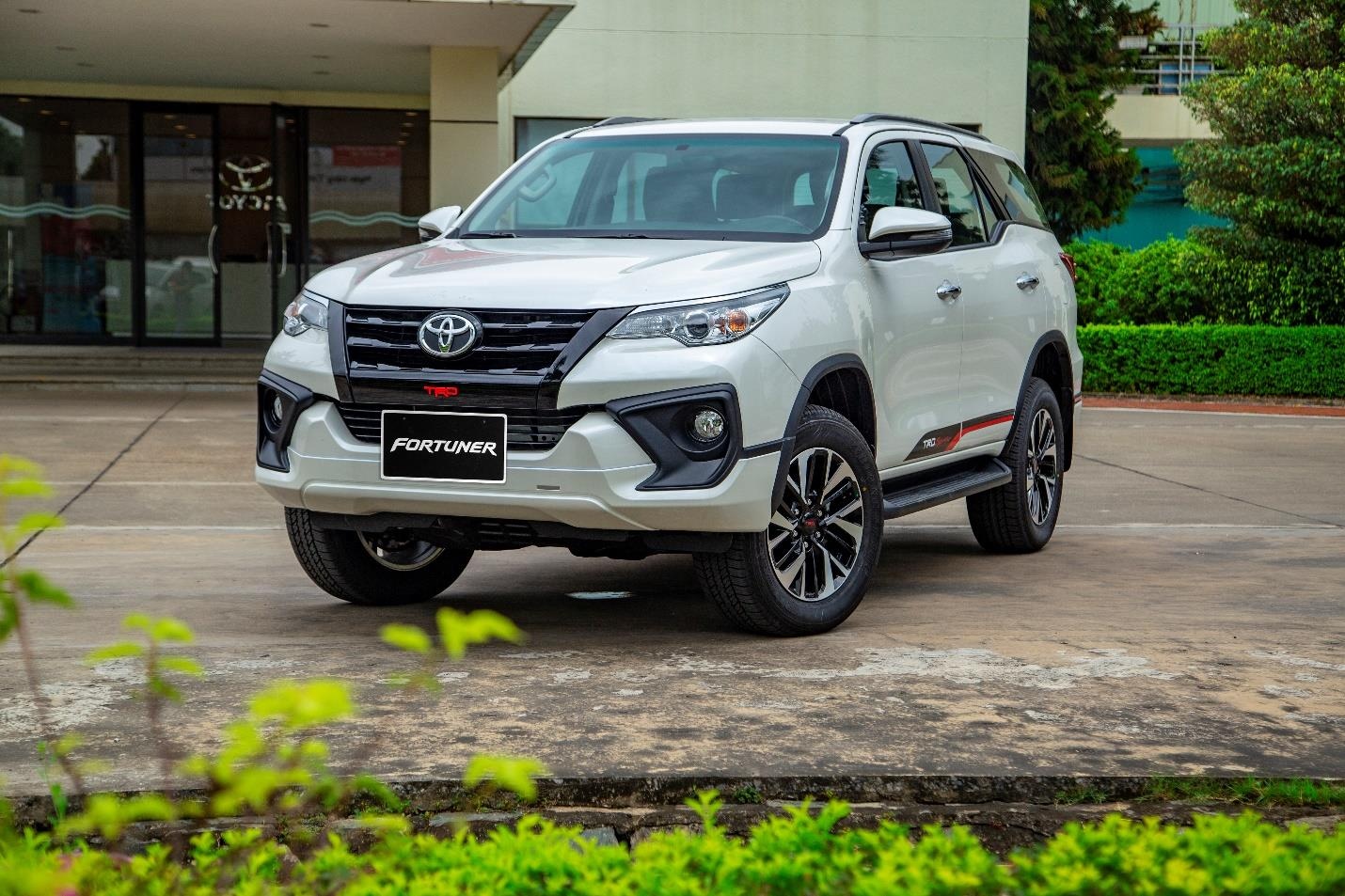 Toyota ảnh 1 Toyota anh 1