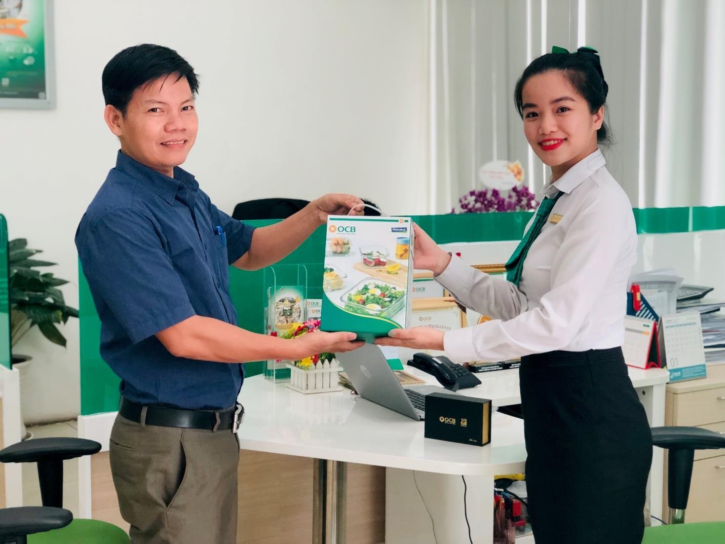 Ky niem 23 nam thanh lap, OCB tung uu dai len den 7 ty dong hinh anh