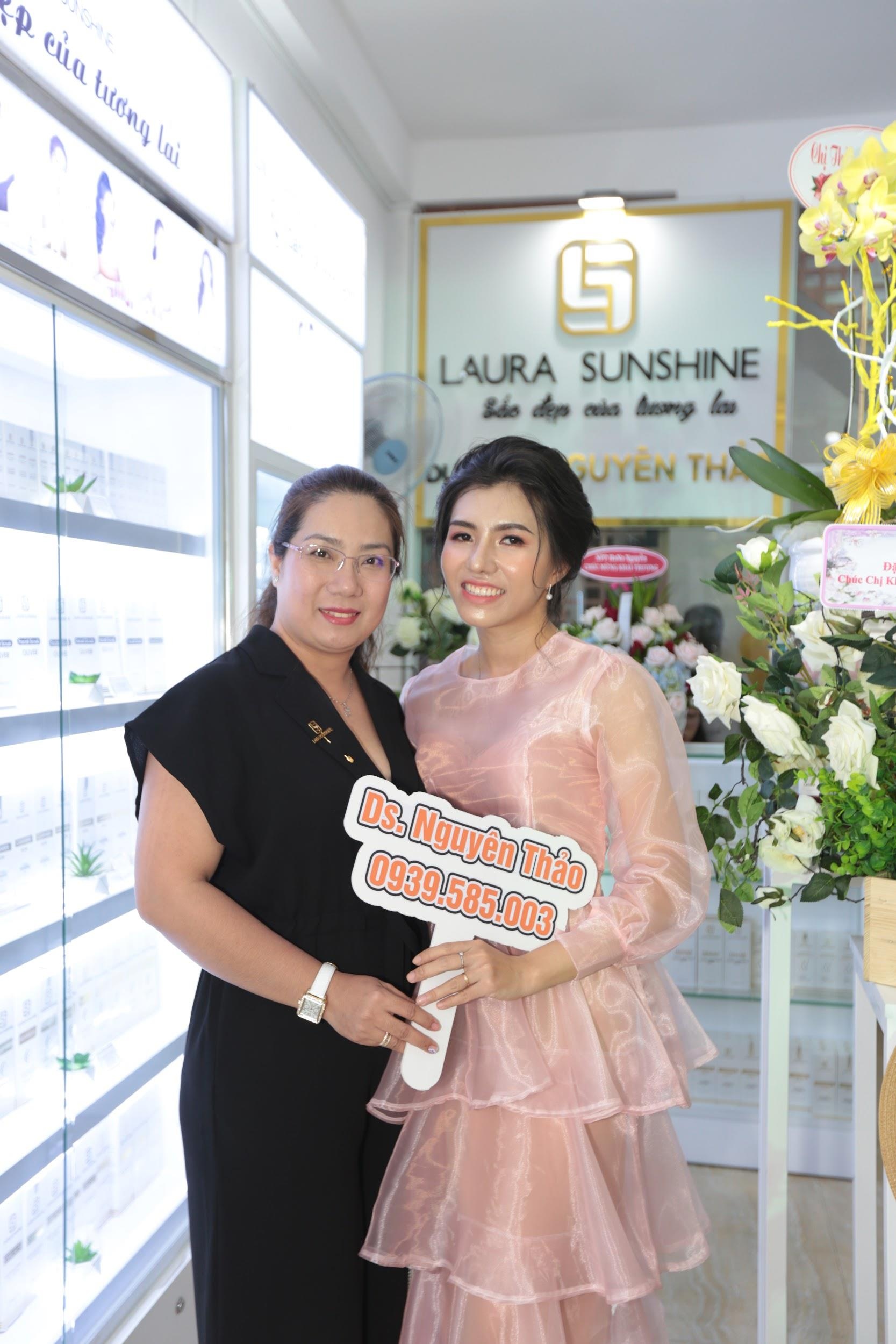 Laura Sunshine anh 5