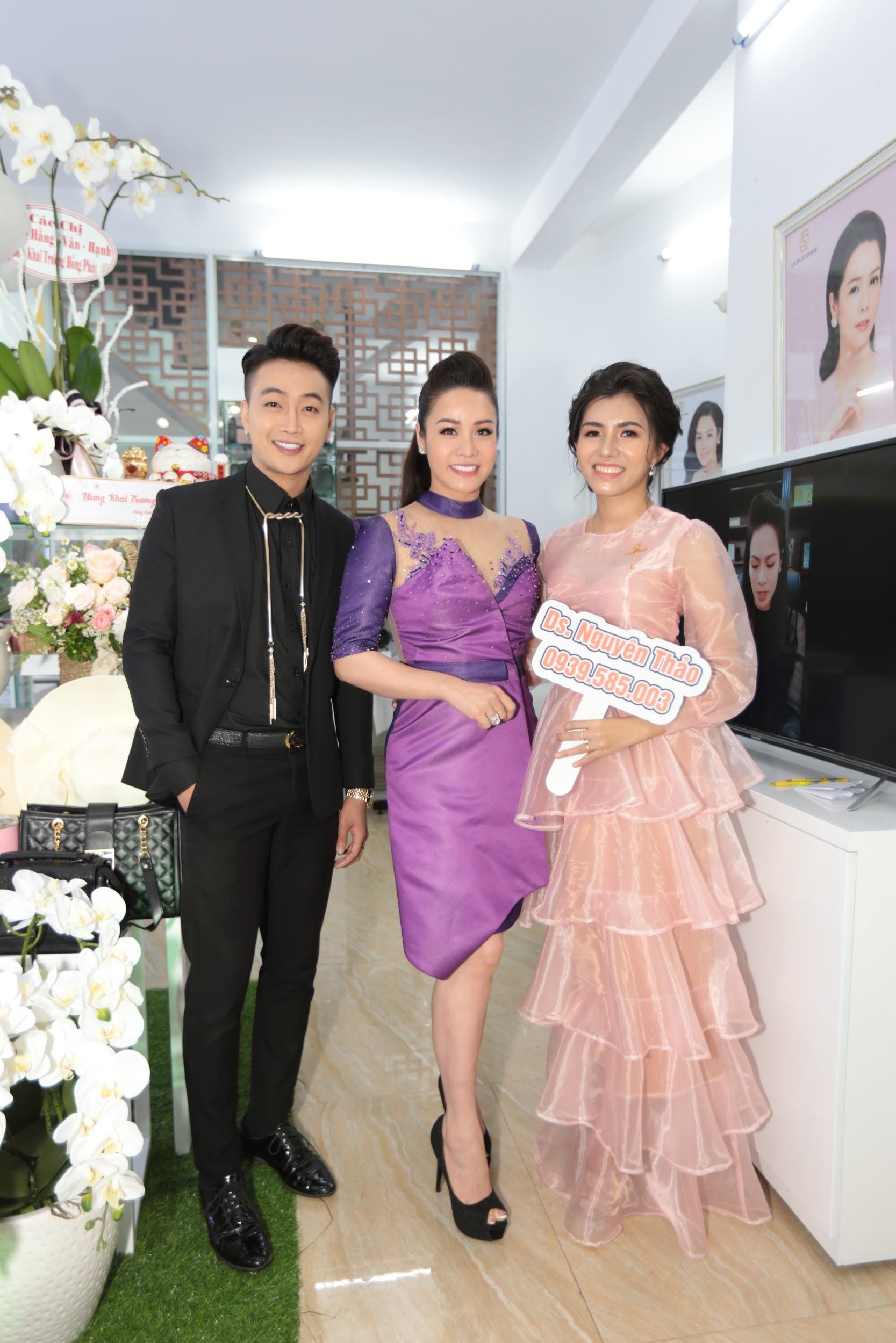 Laura Sunshine anh 6