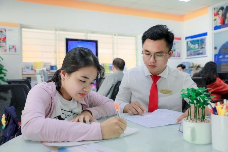 UEF tuyển sinh ảnh 1 UEF tuyen sinh anh 1
