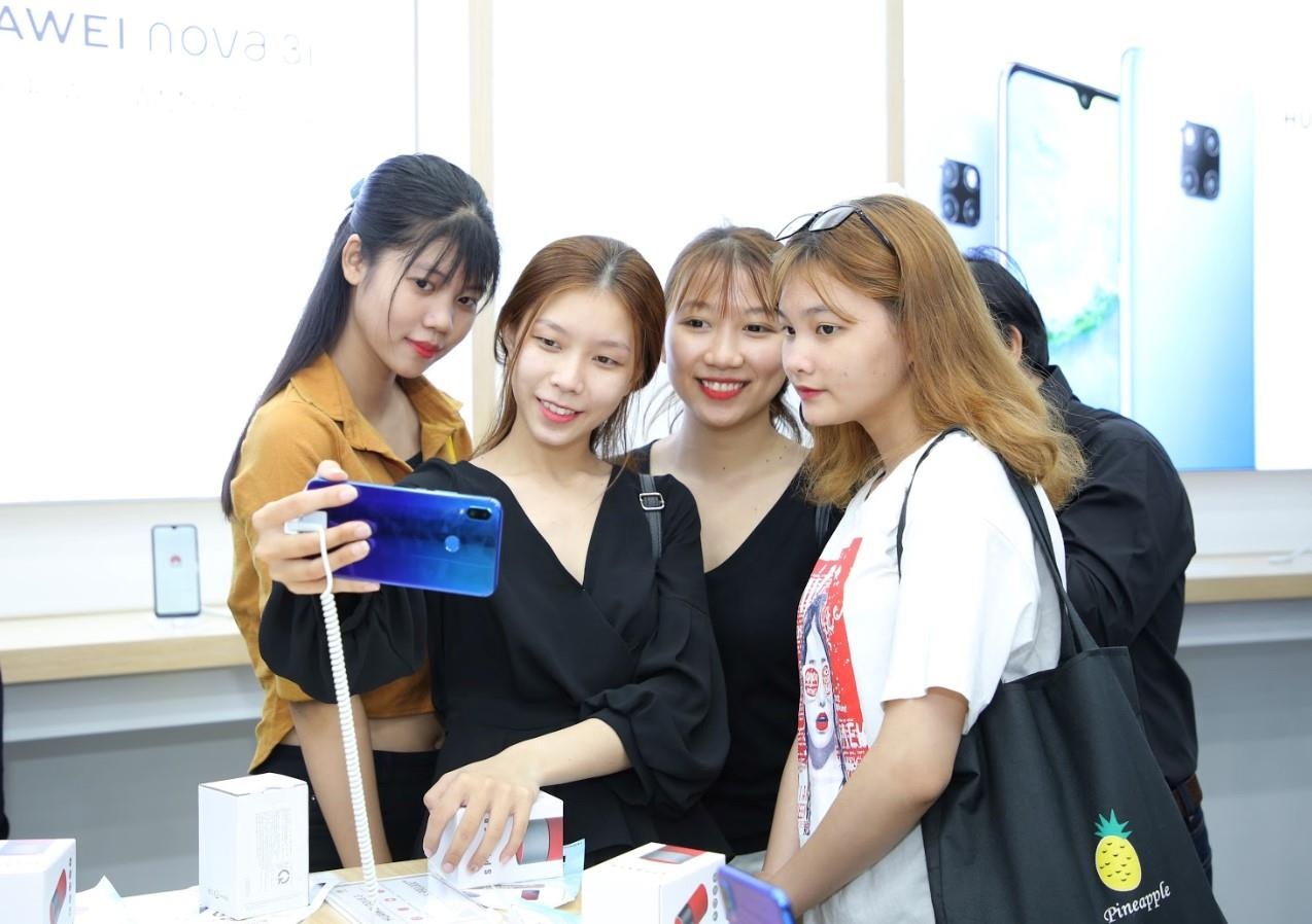 Huawei ảnh 4 Huawei anh 4