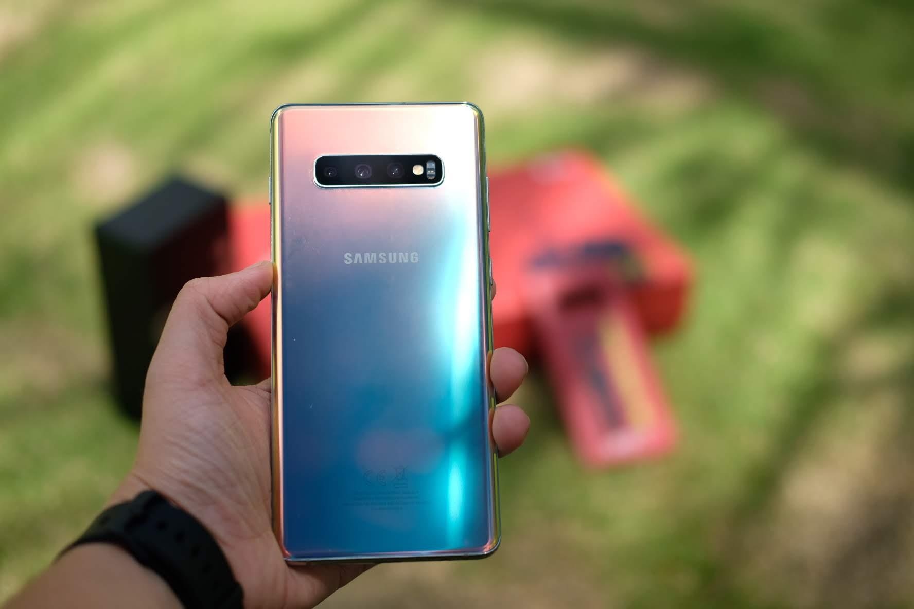 Samsung,  phien ban gioi han,  Galaxy S10+ anh 12