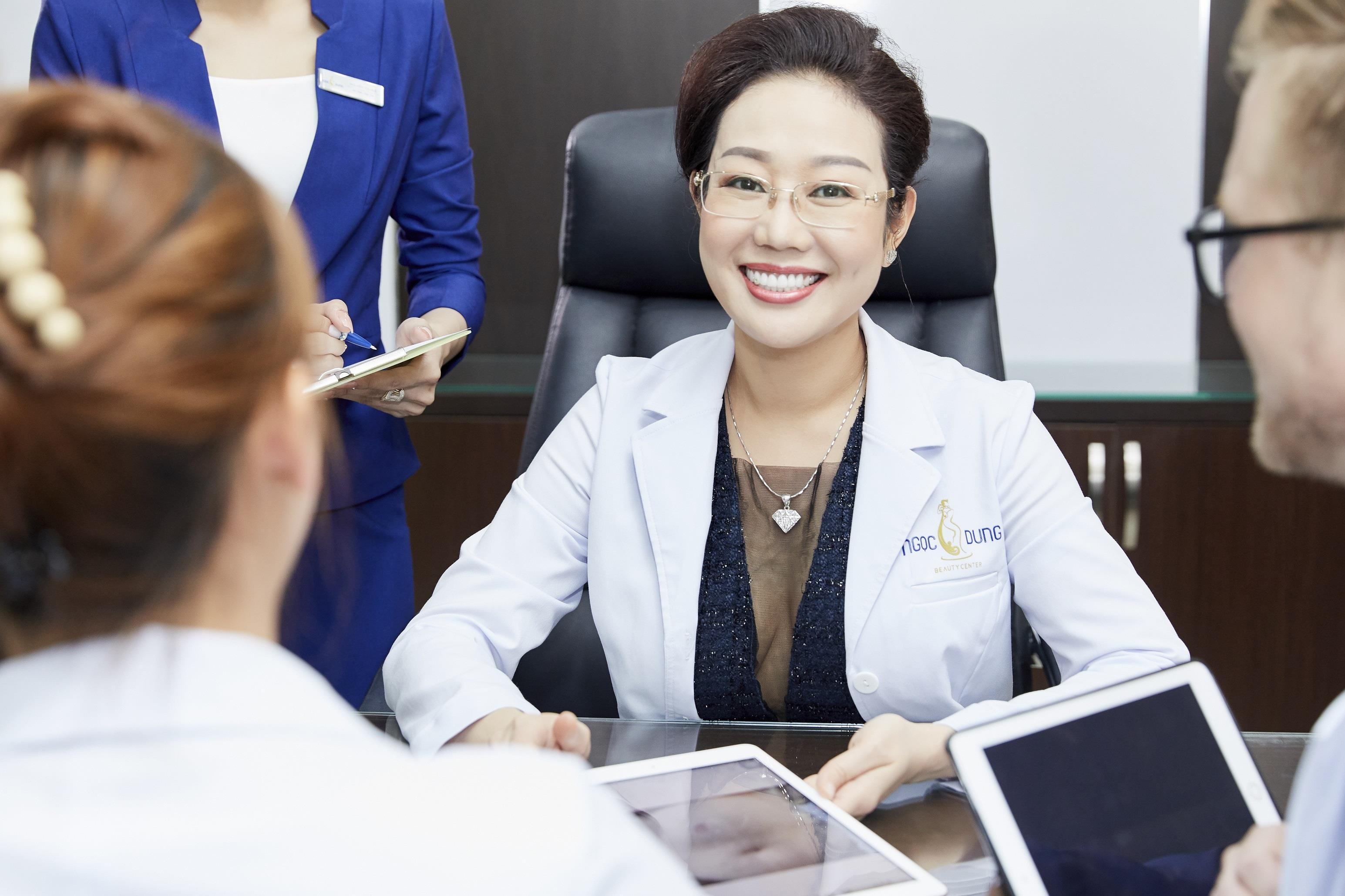 'Phu nu khi tao ra duoc quyen luc mem se co suc anh huong lon' hinh anh