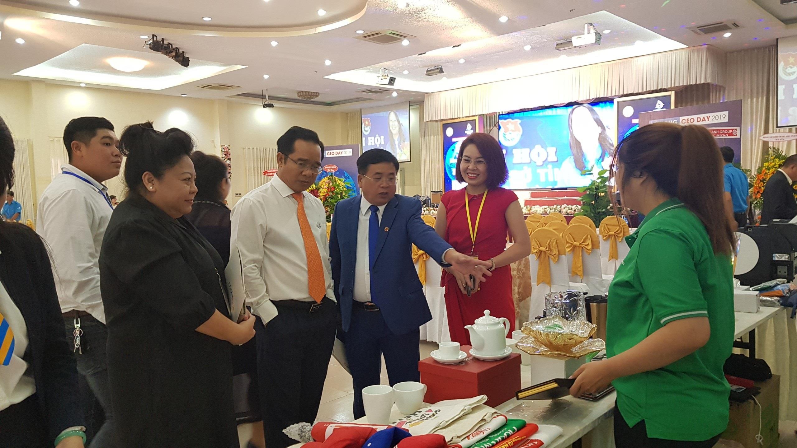 Hội doanh nhân tỉnh Long An ảnh 3 Hoi doanh nhan tinh Long An anh 3