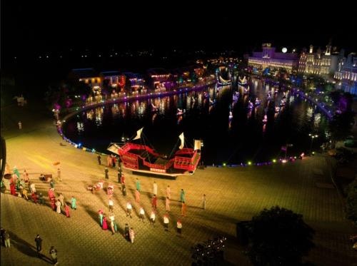 Vinpearl Land Nam Hoi An anh 2