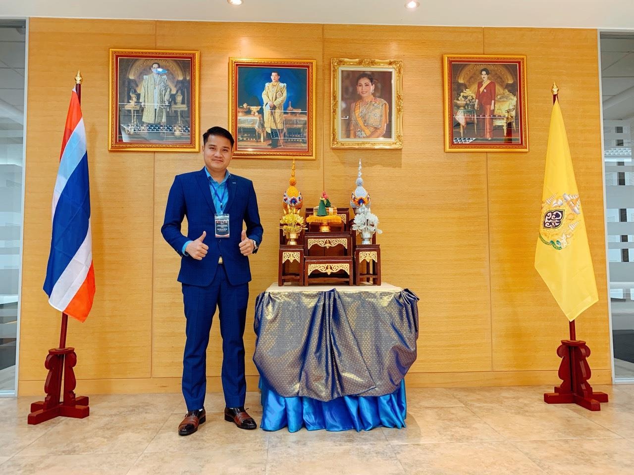 Charme nhan giai thuong hieu uy tin, san pham tin dung khu vuc chau A hinh anh