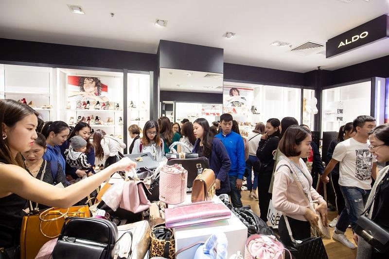 Red Sale Carnival 2019 anh 2