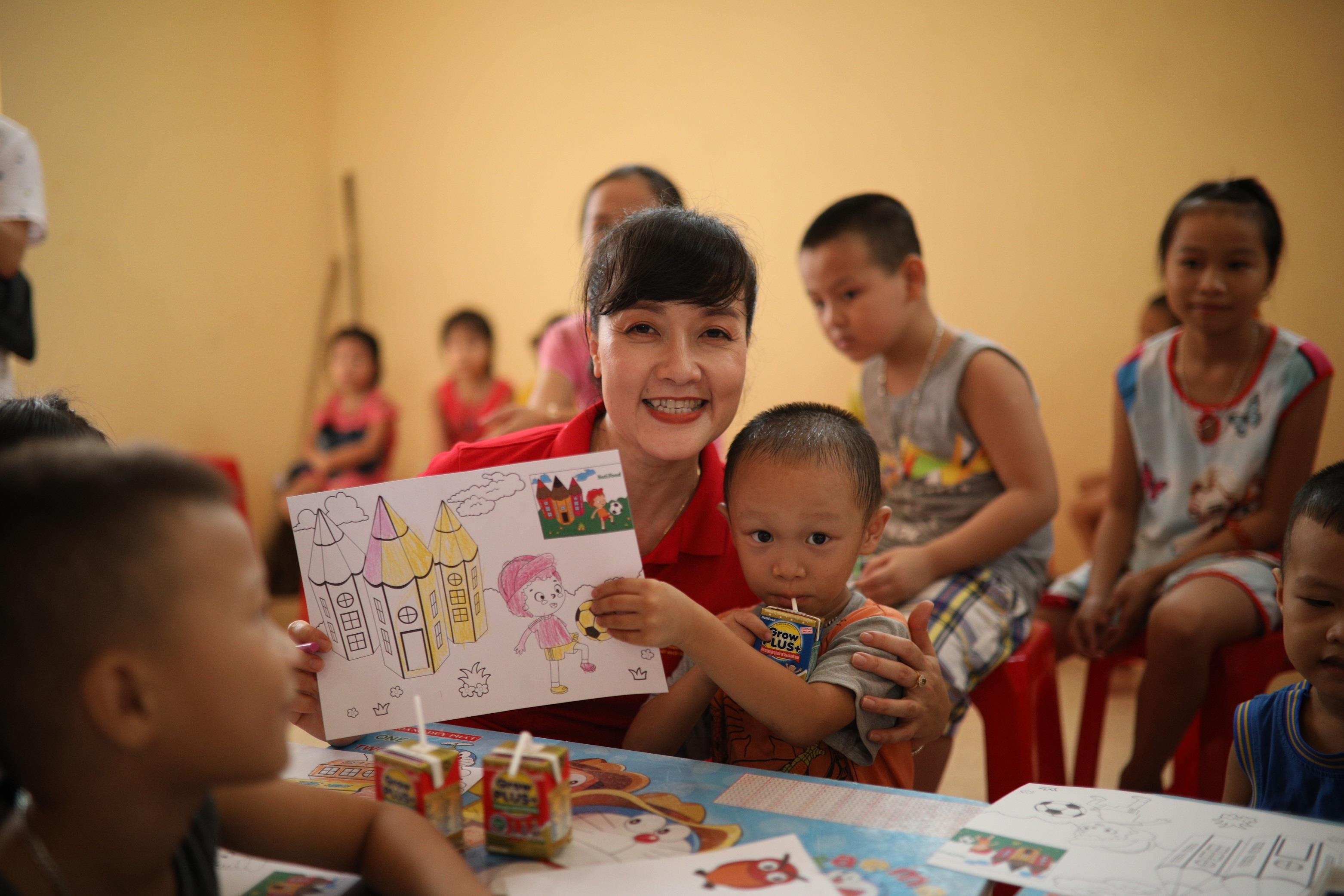 Hanh trinh vi tre suy dinh duong thap coi tam khep lai o Nghe An hinh anh