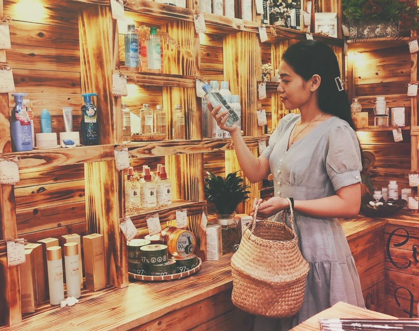 Fan Nong Trai Lam Dep gio da co chon 'nhin tan mat, thu tan tay' hinh anh