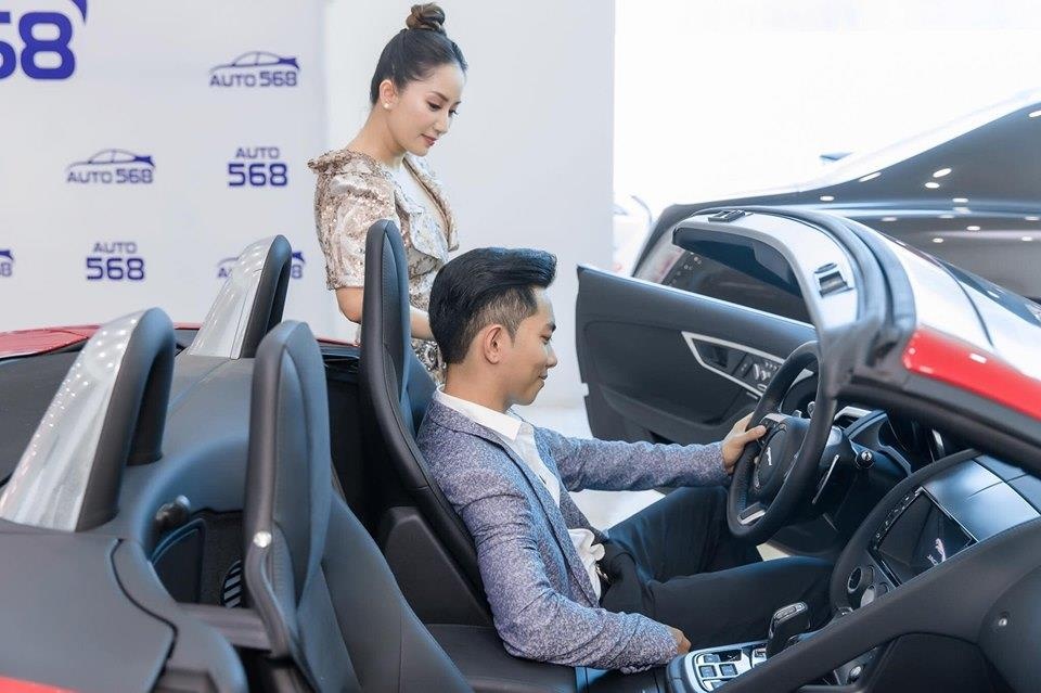 Dan nguoi dep trai nghiem sieu xe Jaguar F-Type R-Dynamic Convertible hinh anh