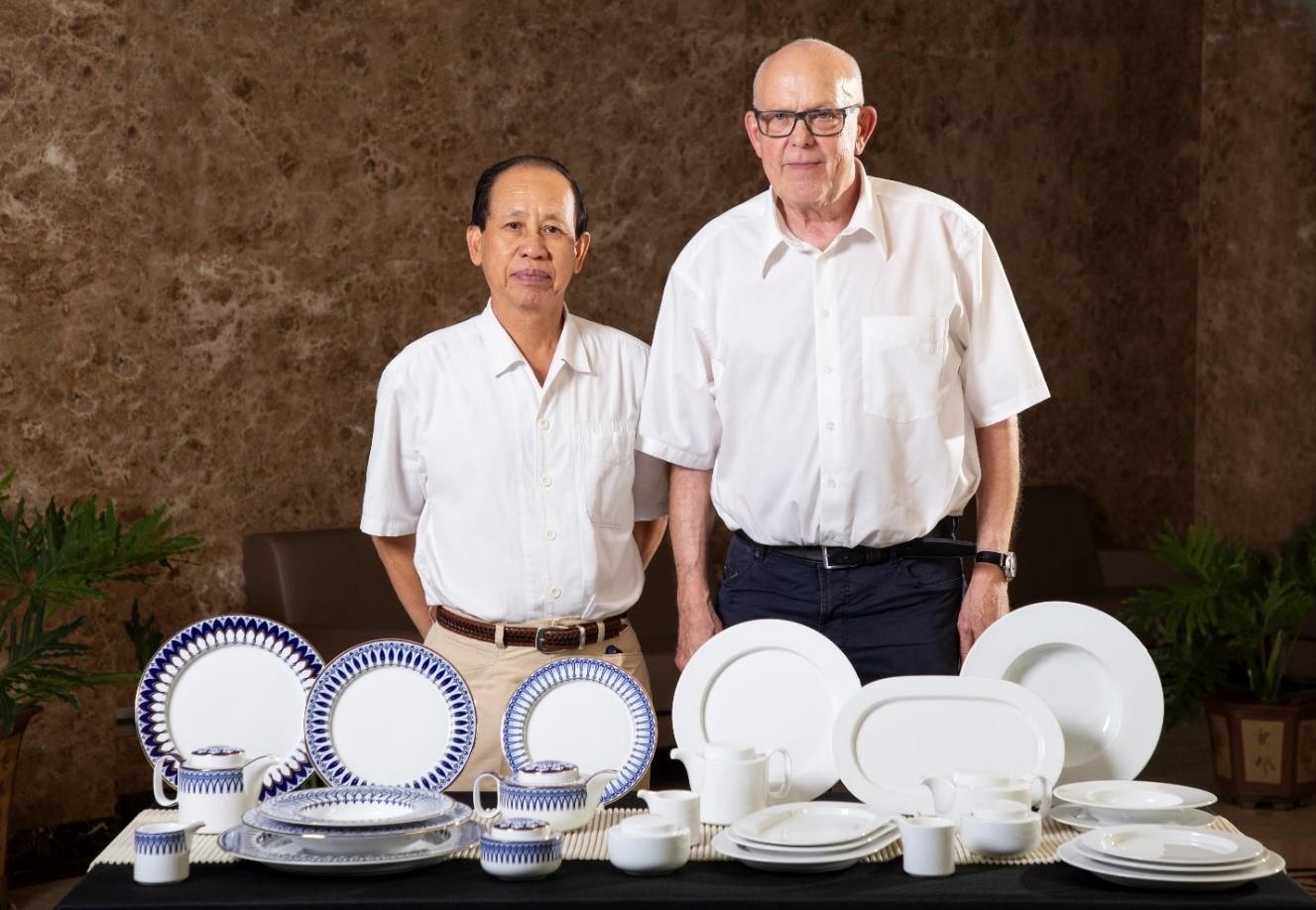 Gom su Minh Long anh 2