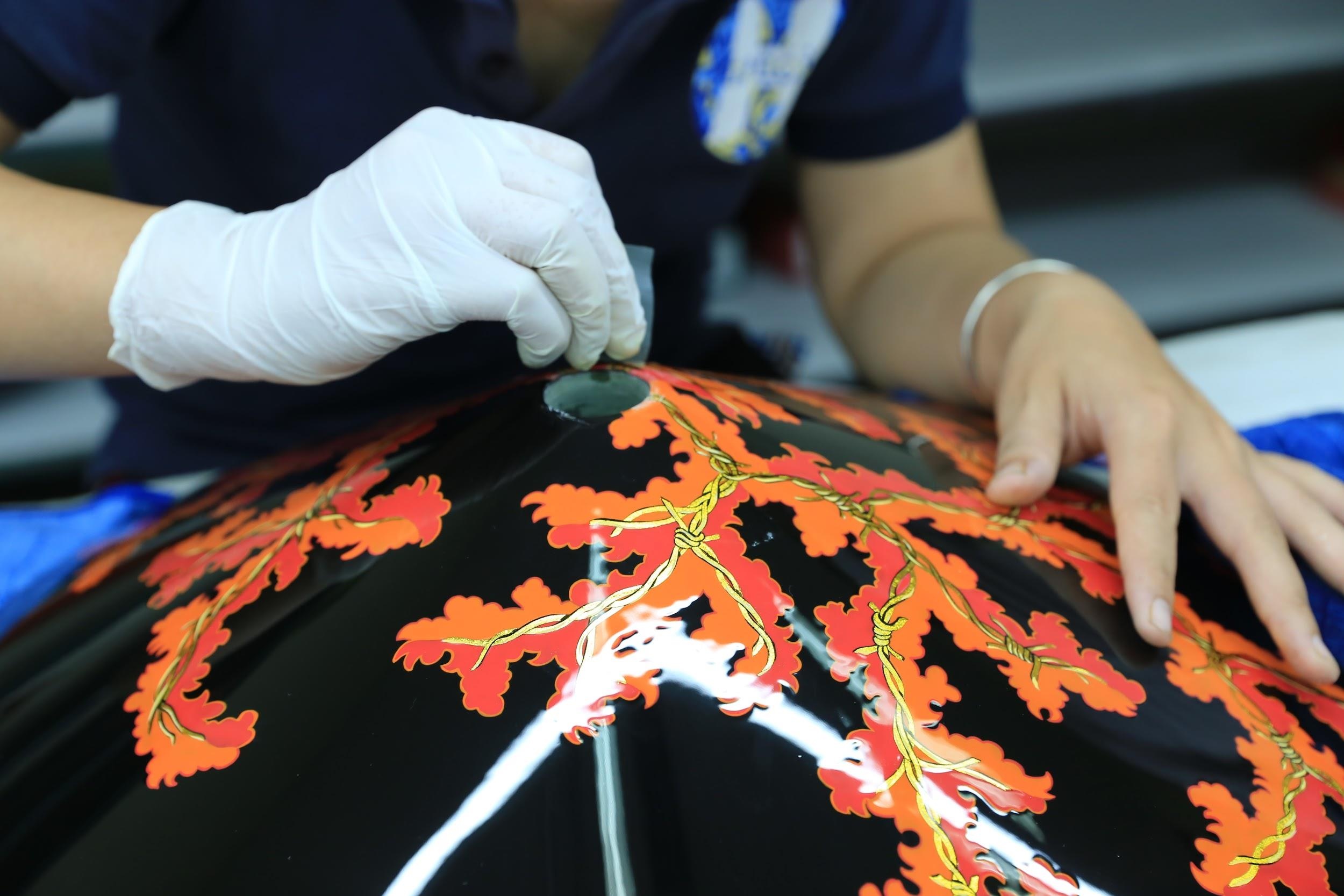 Bao tang quoc gia Phap vinh danh nghe thuat son mai Viet Nam hinh anh