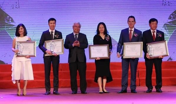 Sun Group vao top 5 doanh nghiep du lich hang dau Viet Nam 2019 hinh anh