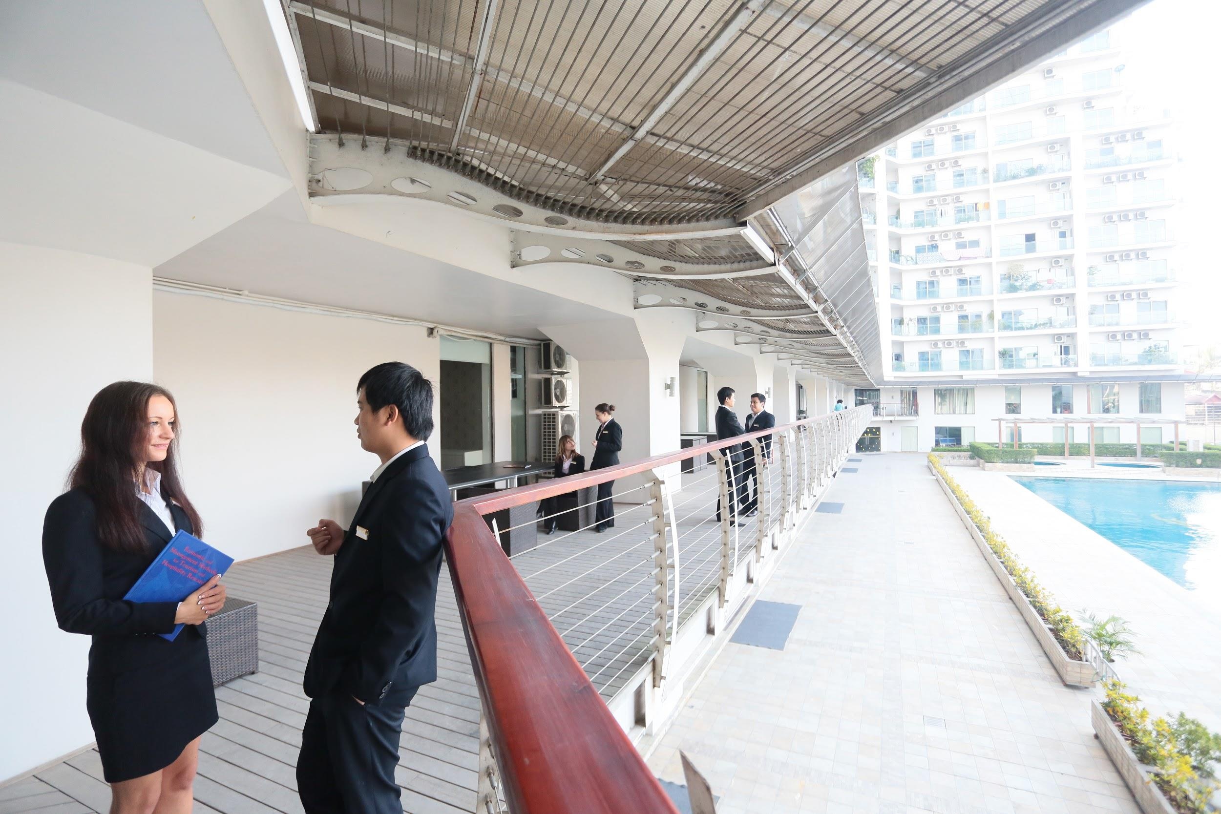 Hoc vien Quoc te CHM anh 2