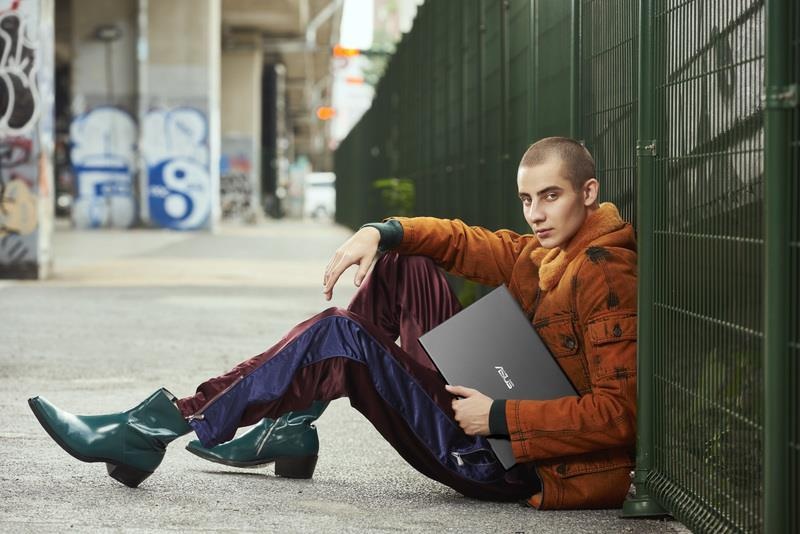 Vi vu muon noi cung Asus VivoBook gon nhe hinh anh