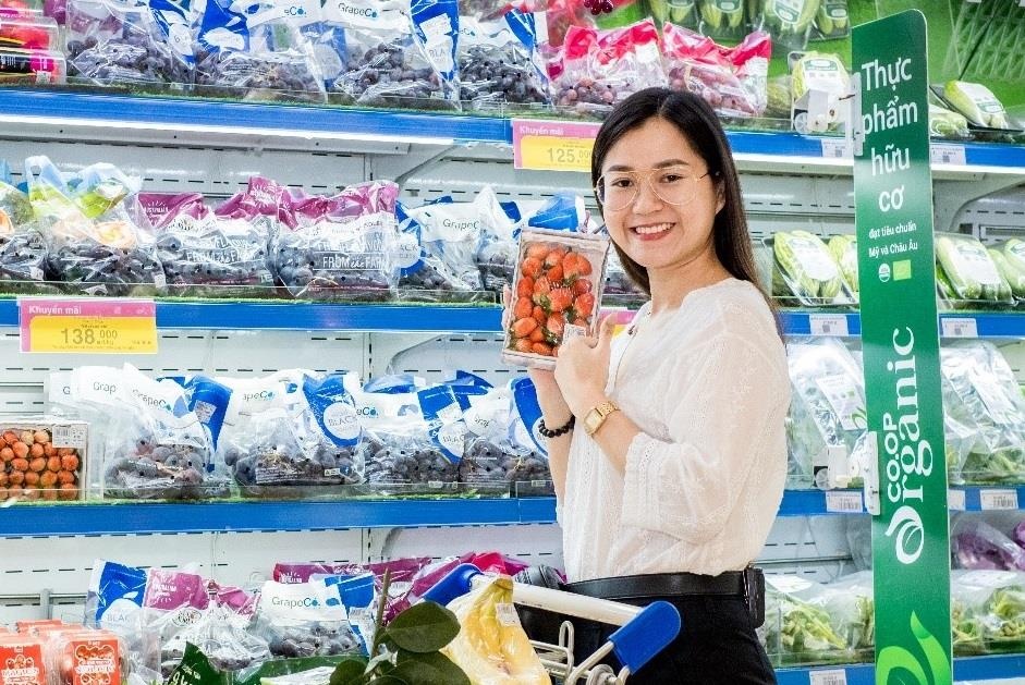 Co.opmart tro thanh sieu thi ruot cua Lam Vy Da hinh anh