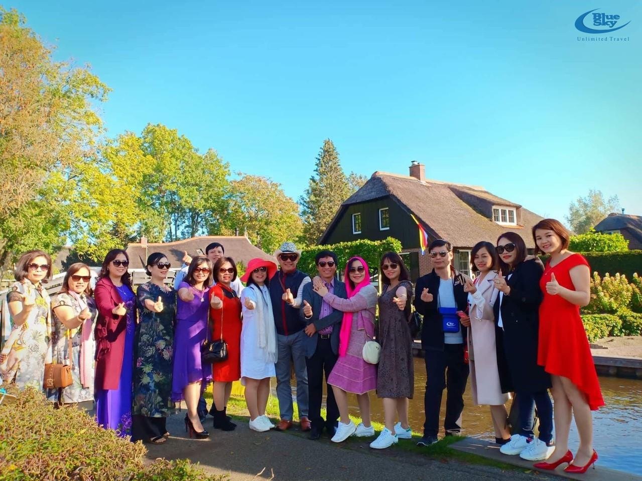 Blue Sky Viet Nam anh 3